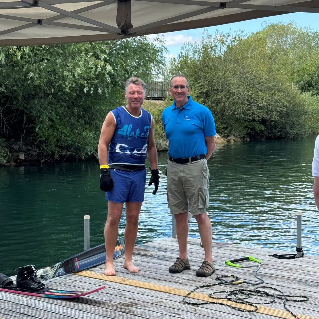 4 Lakes Waterski School - Watersports on the Cotswold Lakes