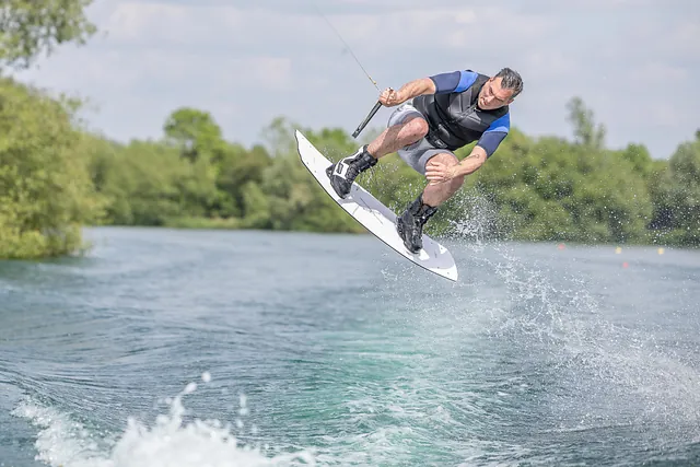 Wakeboarding on the Cotswold water park