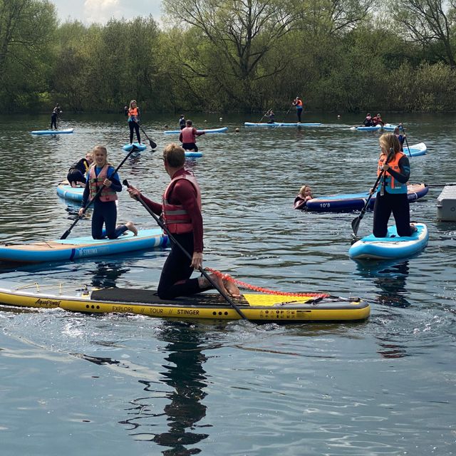 paddleboarding party on the cotswold lake