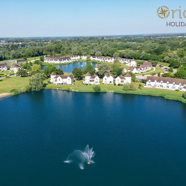 Orion Holiday Cottages on the Cotswold Lakes