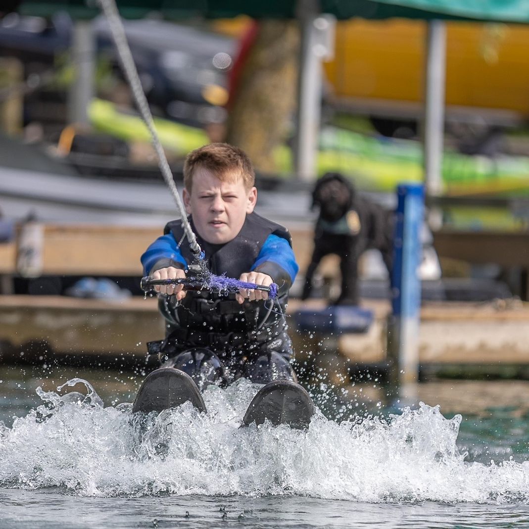 Waterskiing