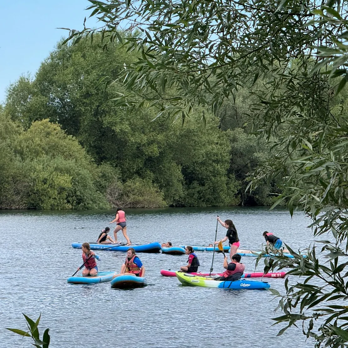 4 Lakes Waterski School - Watersports on the Cotswold Lakes