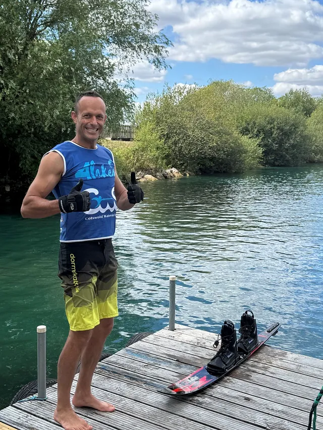 4 Lakes Waterski School - Watersports on the Cotswold Lakes