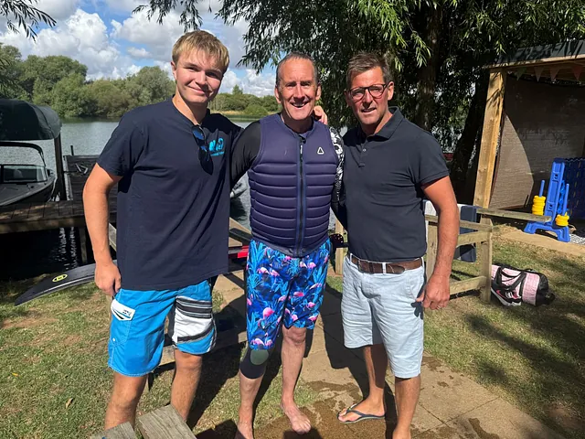 4 Lakes Waterski School - Watersports on the Cotswold Lakes