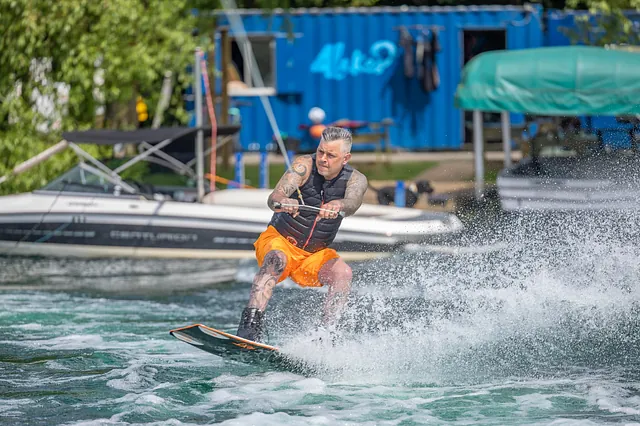 Wakeboarding on the Cotswold water park