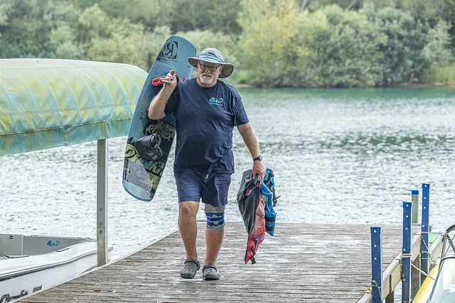 Fun on the cotswold lake