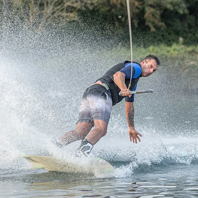 wakeboarding