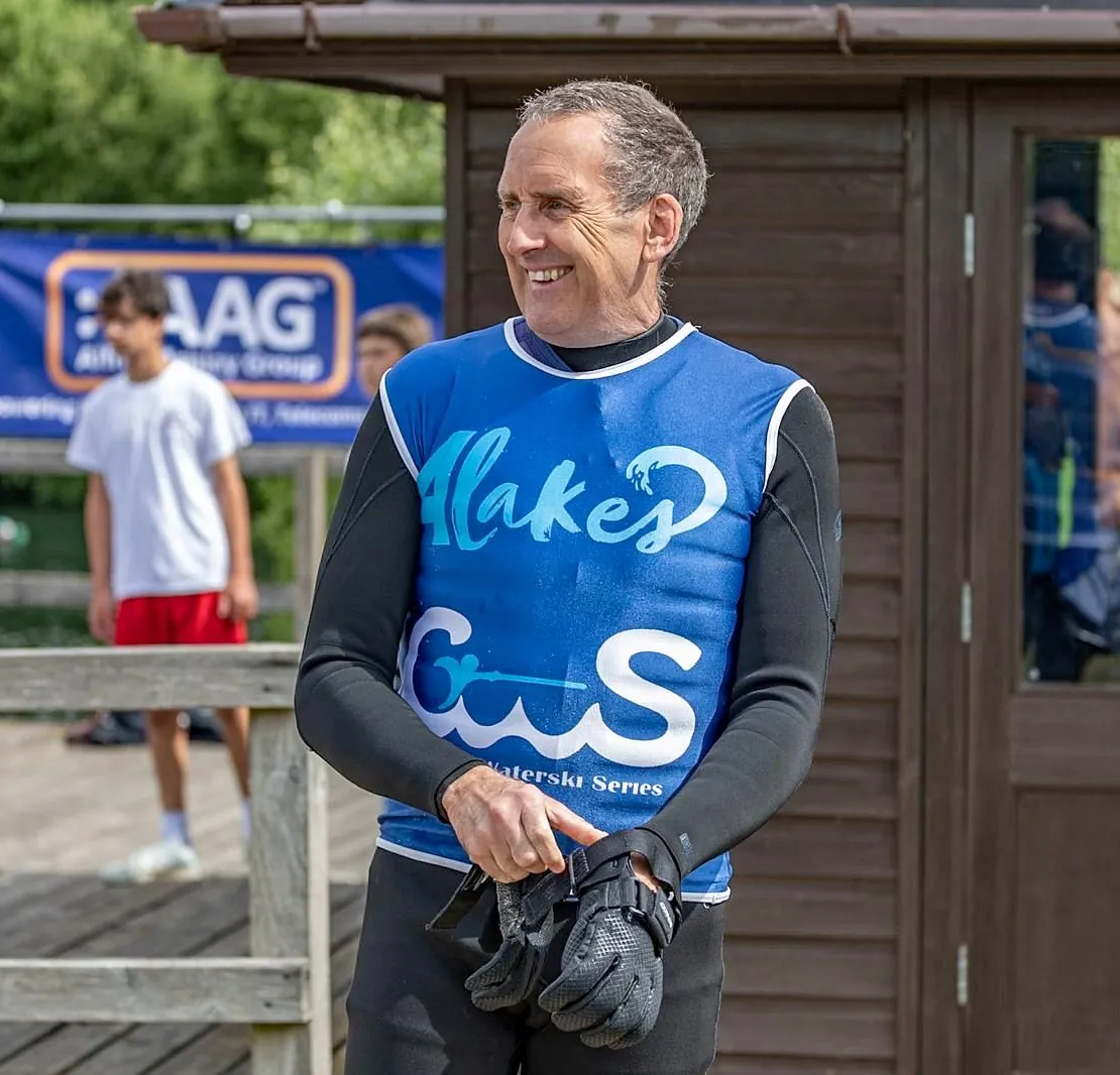 4 Lakes Waterski School - Watersports on the Cotswold Lakes