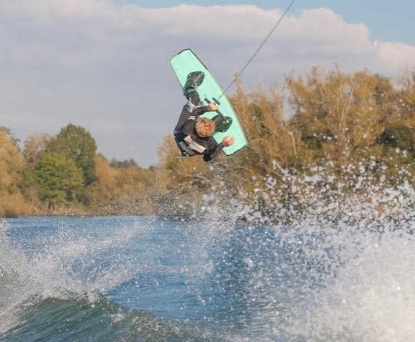 Wakeboarding cotswolds