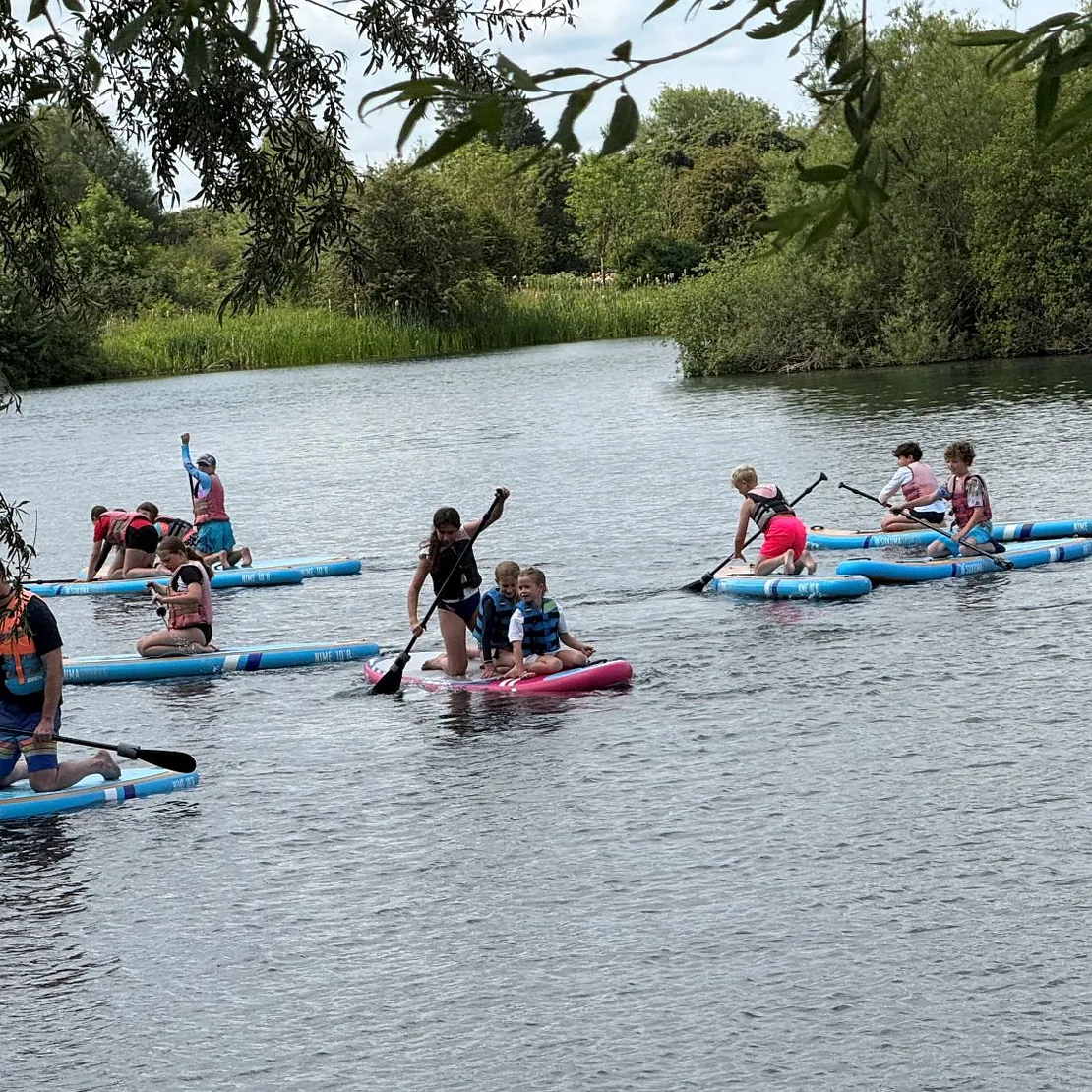 4 Lakes Waterski School - Watersports on the Cotswold Lakes