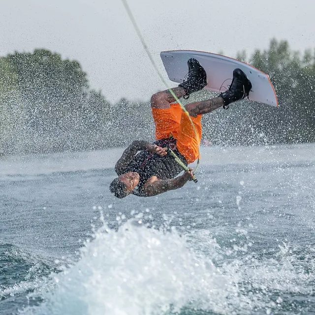 wakeboarding